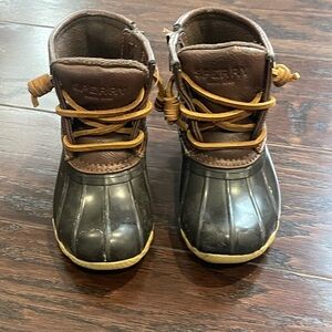 Sperry Boots Girls Size 7  Saltwater Ankle Booties Brown Rubber Waterproof